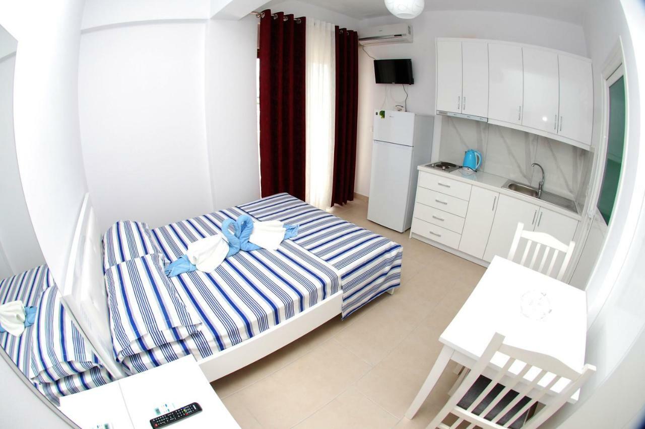 Vila Renato Ksamil Exteriör bild
